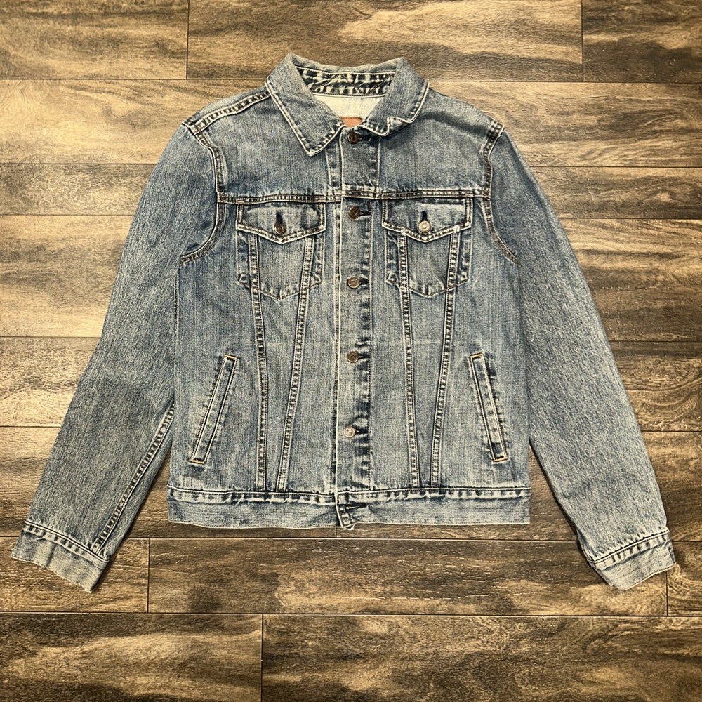 Vintage Gap Denim Trucker Jacket Light-Wash Denim Long-Sleeve Men's Size Medium
